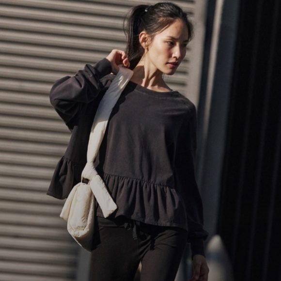 Free People Tops - FREE PEOPLE Play Nice Layer Pullover Women's Size S Black